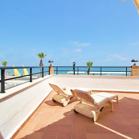 Апартаменты Frontal Al Mar *