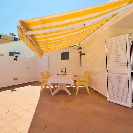 Frontal Al Mar Apartament