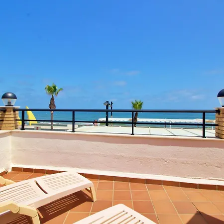 Frontal Al Mar